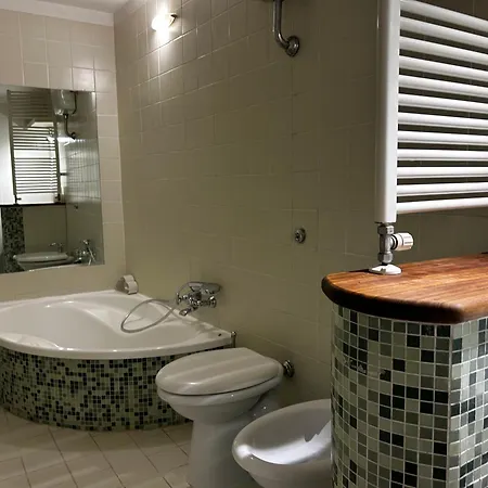 Apartamento La Finestra Su *