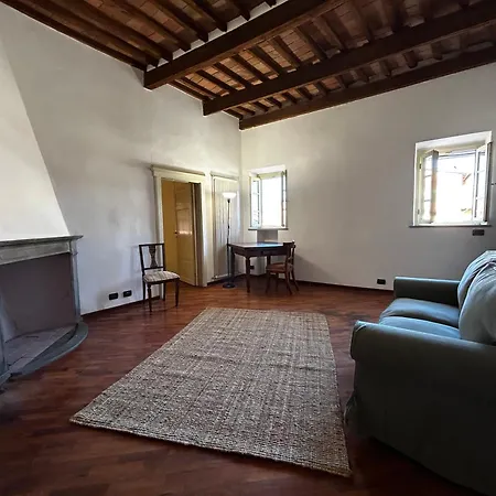 Apartamento La Finestra Su *